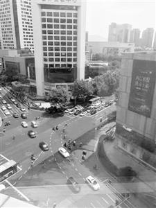 左转待转区线or导向线?傻傻分不清