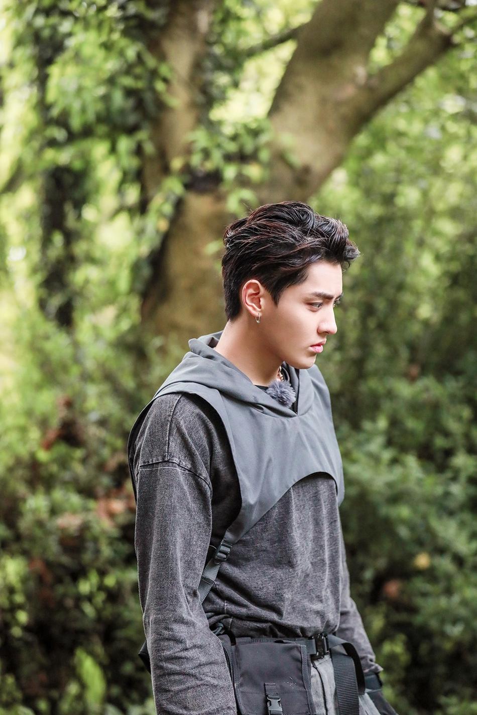 赵丽颖吴亦凡热聊似闺蜜双吴cp遇危机