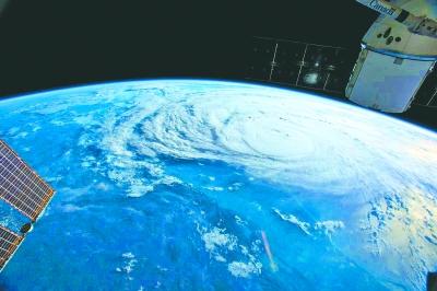 12年来最强飓风 哈维 登陆美国