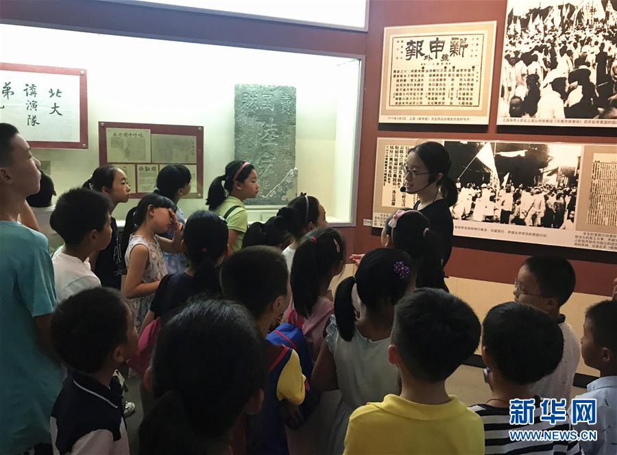 ��ʮ�Ŵ�ʱ�⡤ͼ�Ļ�������1�����ظ�λӭʢ�ᡡ�ᶨ������δ���������Ի���׵��ֳ��ı���