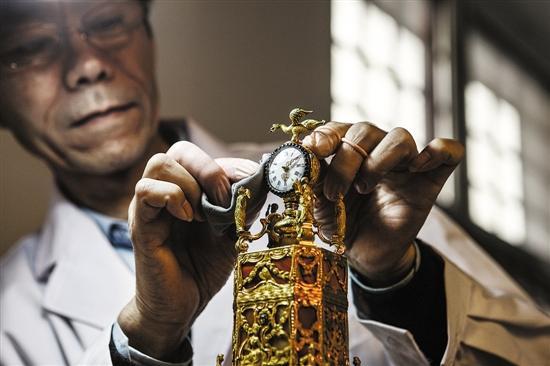 六件故宫院藏钟表再现修复过程