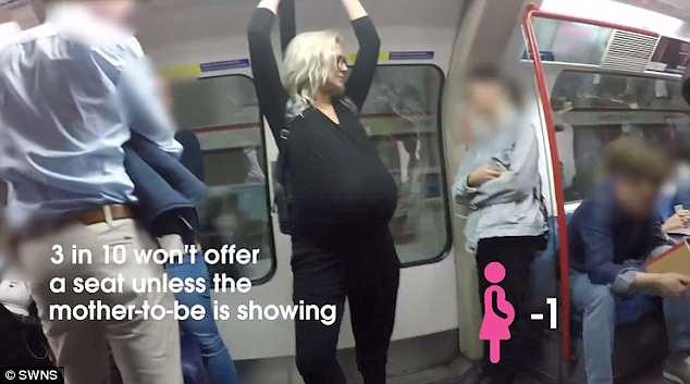 道德沦丧英女子假装怀孕坐地铁测试却遭无情忽视