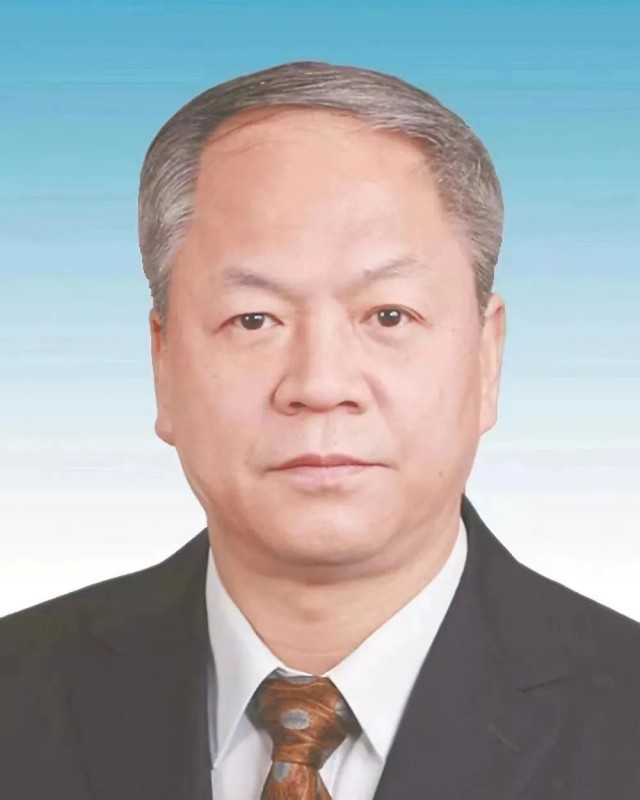 中共中央批准:李仰哲同志任上海市委委员,常委和市纪委书记_新闻频道