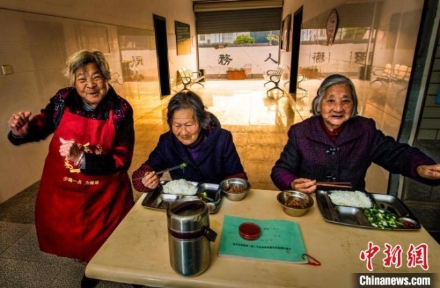 �������Ҹ�ʳ�á���������� ��