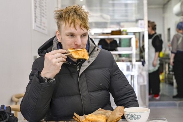 ��ѩ����ح����С�簢��̩�ĵ�һ���峿����Ȼ�������Ժ���!