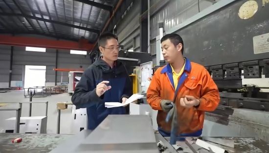 �����격ʿ�ڹ����ͼ�����Ա����