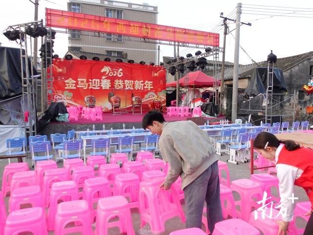 ʱ������ζ����00�󡱴�ѧ������Ӱ��조������