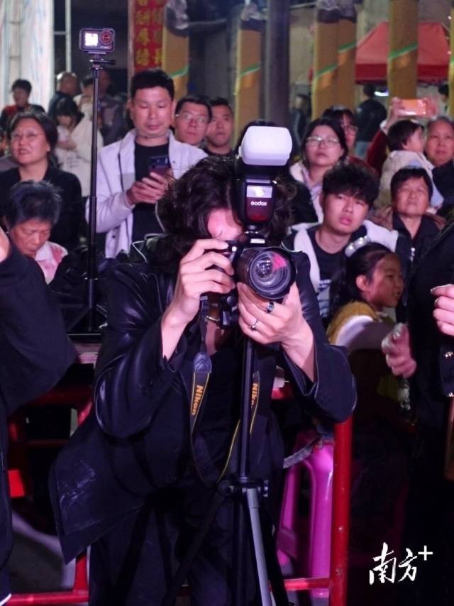 ʱ������ζ����00�󡱴�ѧ������Ӱ��조������