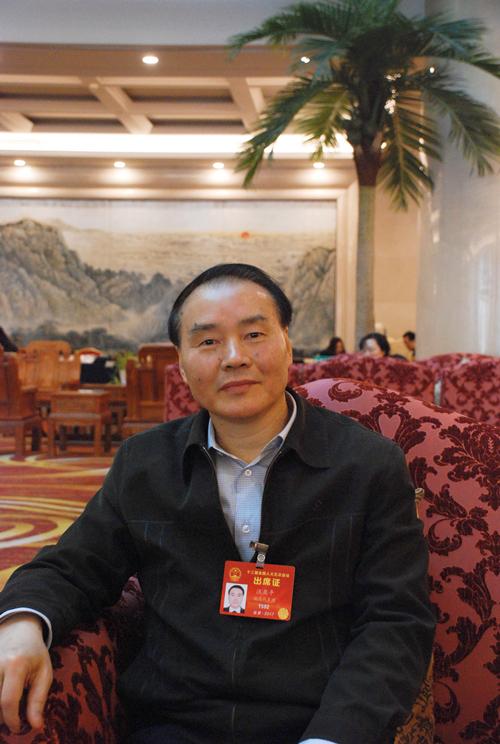 代表委员说检察全国人大代表汪亚平依法维护铁路绿色安全