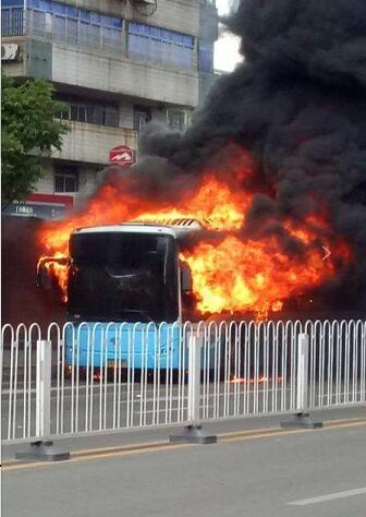 北京西路车祸图片