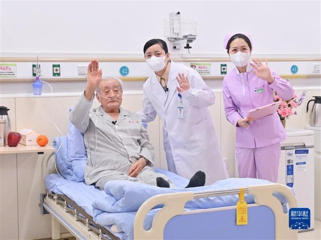 ���»�ȫýͷ����ͼ�Ļ�������2����ů������  �ܽ�����������ϰ��ƽ����Ǵ���ǰϦ��Ƶ���߿���ο�ʻ���ɲ�Ⱥ�ڻط�