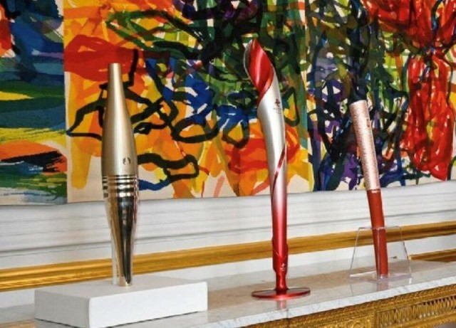 �з�Ԫ�׻����İ��˻�档