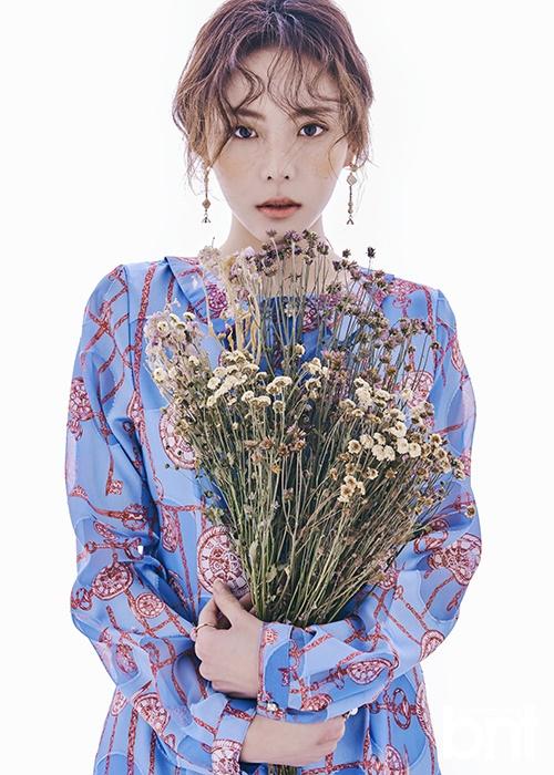 组图:李烈音最新写真曝光 完美演绎冷艳纯美