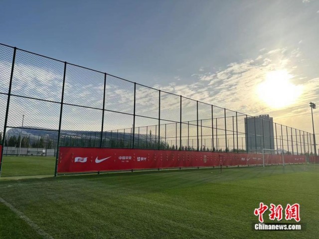 ����ѵ������<a target='_blank' href='/' ><p  align=