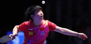 ��ƹŮ�ӳ�������� �жӽ�ս����.jpg